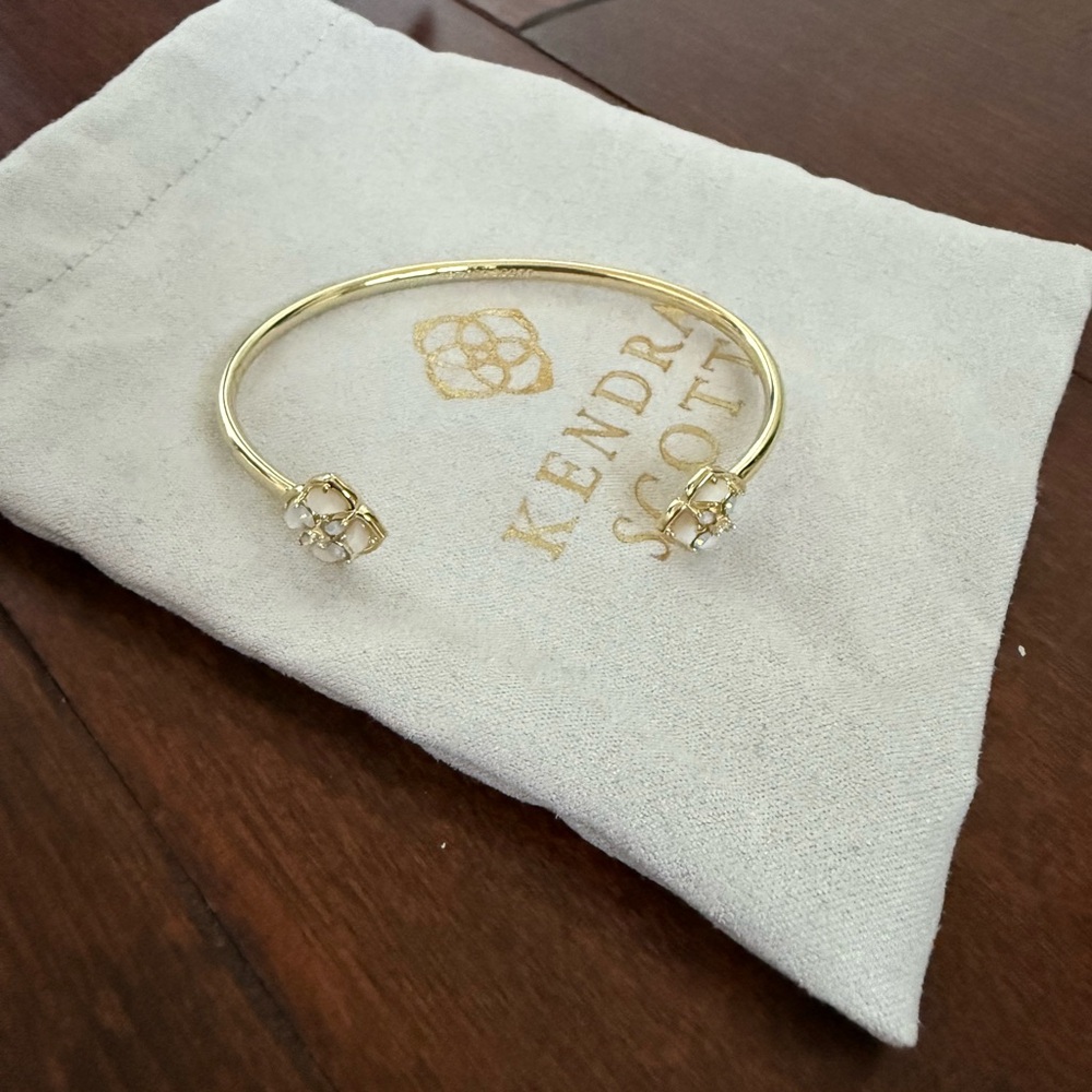 NWOT Kendra Scott cuff